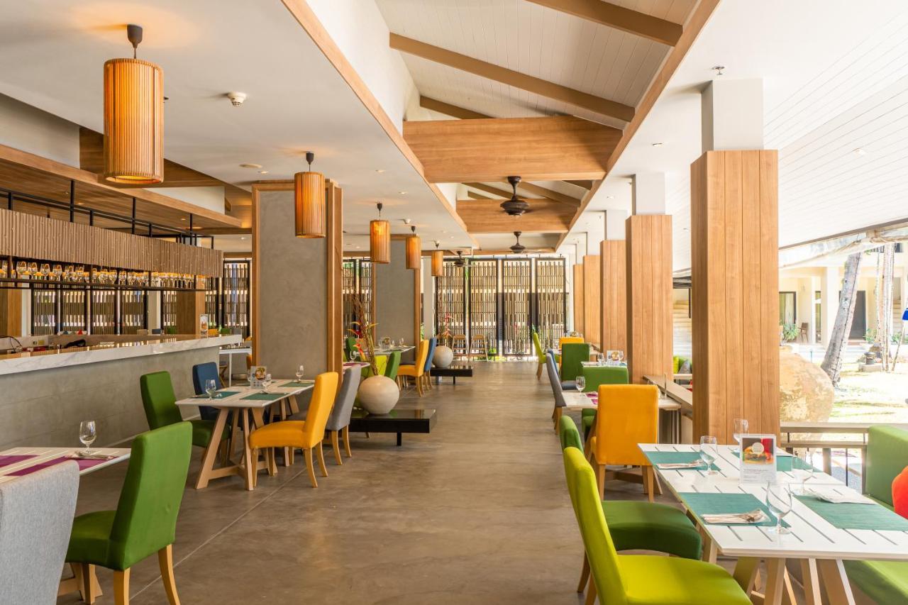 Radisson Resort And Suites Phuket Kamala Beach Exterior foto