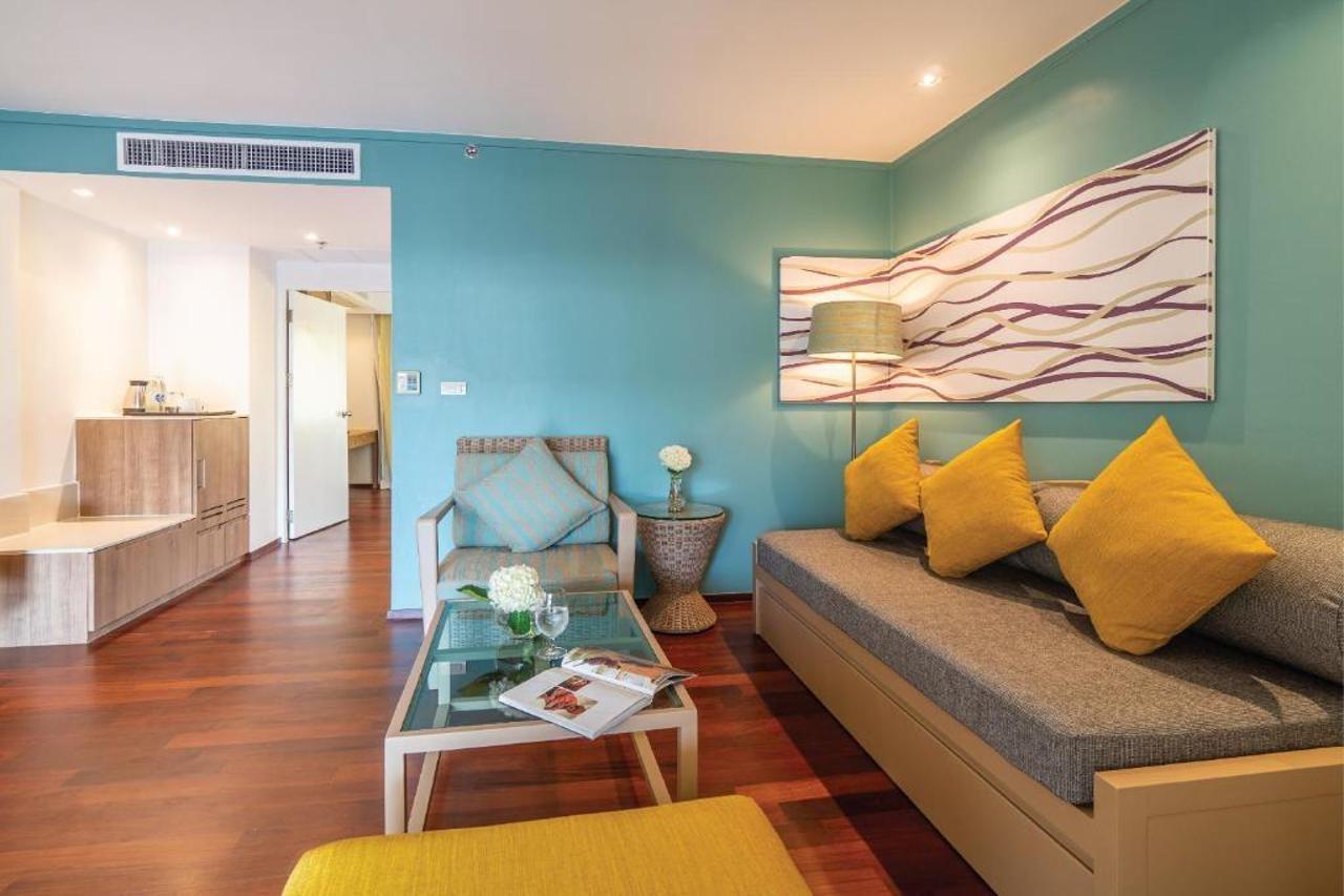 Radisson Resort And Suites Phuket Kamala Beach Exterior foto
